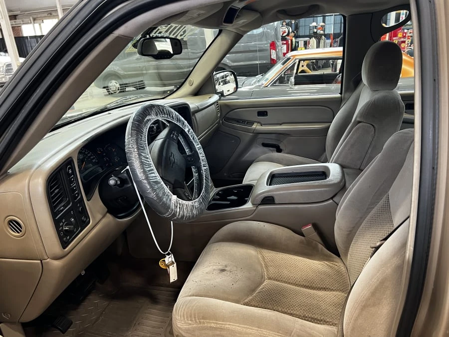 2005 Chevrolet Silverado 1st Gen - Image 3 of 4