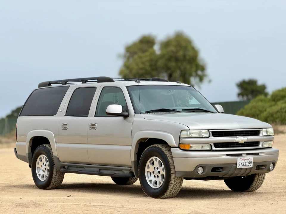 2005 Chevrolet Suburban 9th Gen - Image 22 of 31