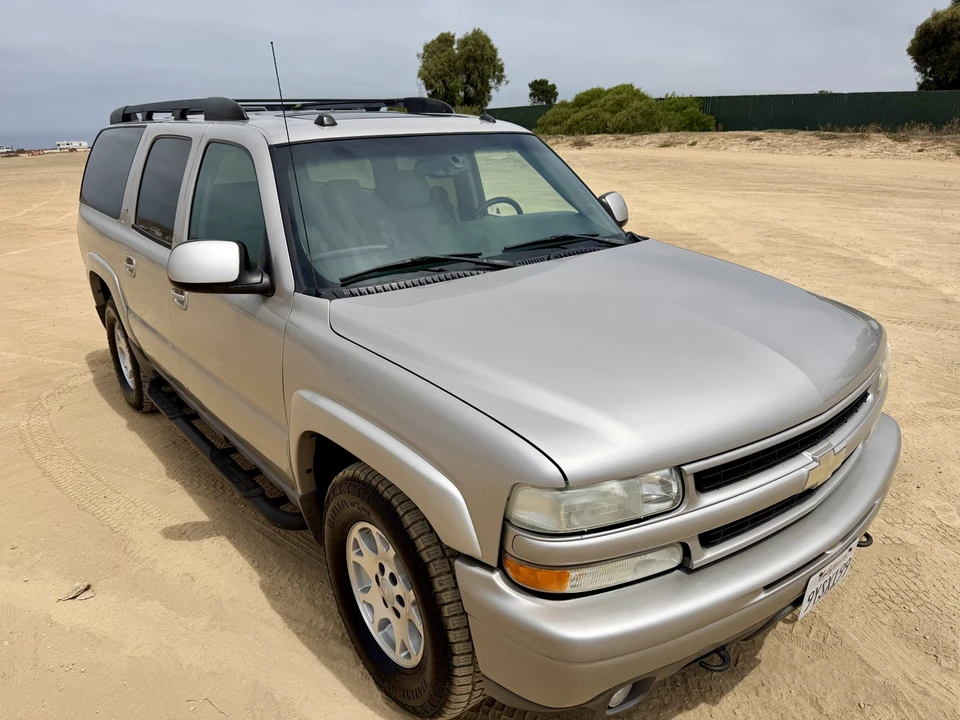 2005 Chevrolet Suburban 9th Gen - Image 29 of 31