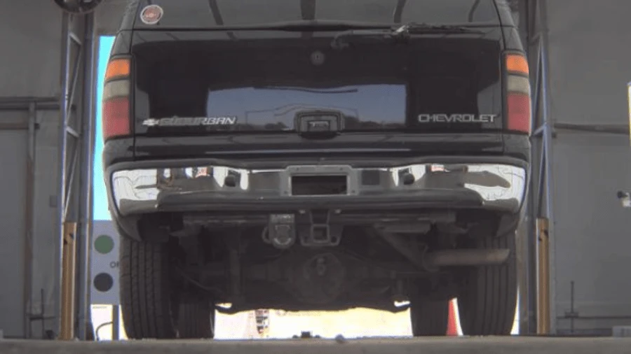 2005 Chevrolet Suburban 9th Gen - Image 3 of 5