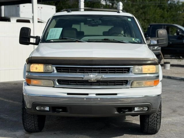 2005 Chevrolet Suburban 9th Gen - Image 15 of 15