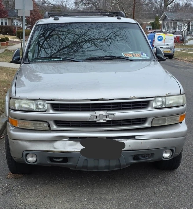 2005 Chevrolet Suburban 9th Gen - Image 16 of 16