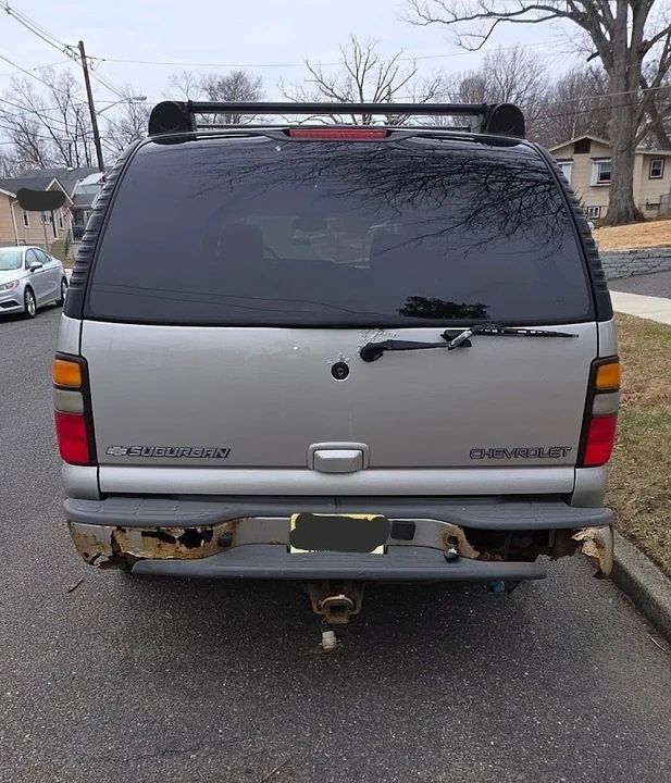 2005 Chevrolet Suburban 10th Gen - Image 18 of 18