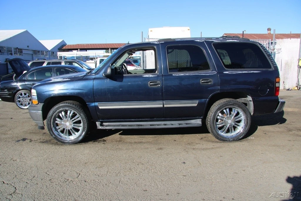 2005 Chevrolet Tahoe 2nd Gen - Image 3 of 21
