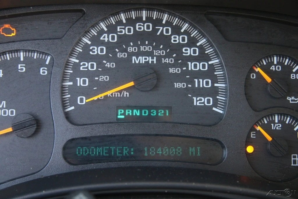 2005 Chevrolet Tahoe 2nd Gen - Image 17 of 21