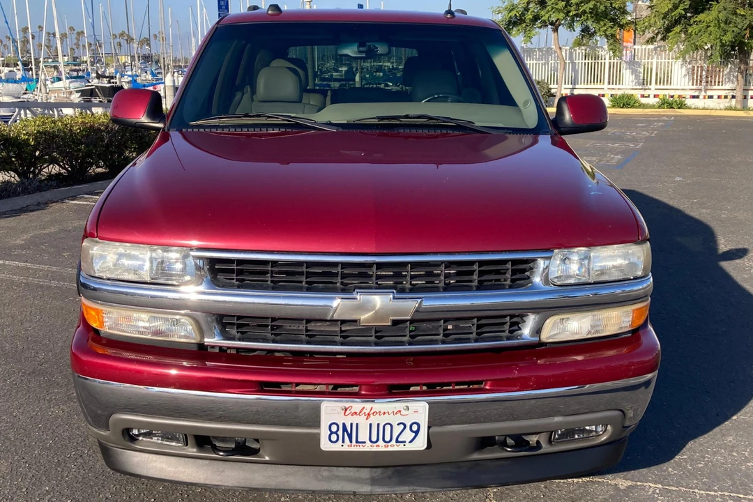 2005 Chevrolet Tahoe 2nd Gen - Image 2 of 31