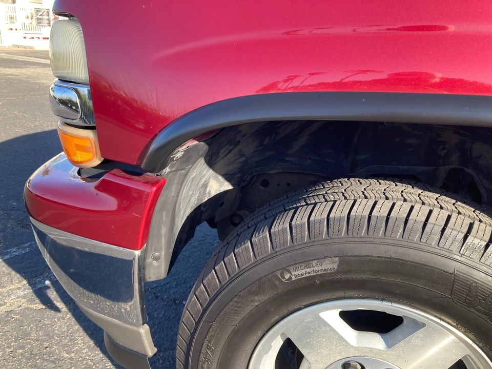 2005 Chevrolet Tahoe 2nd Gen - Image 19 of 31