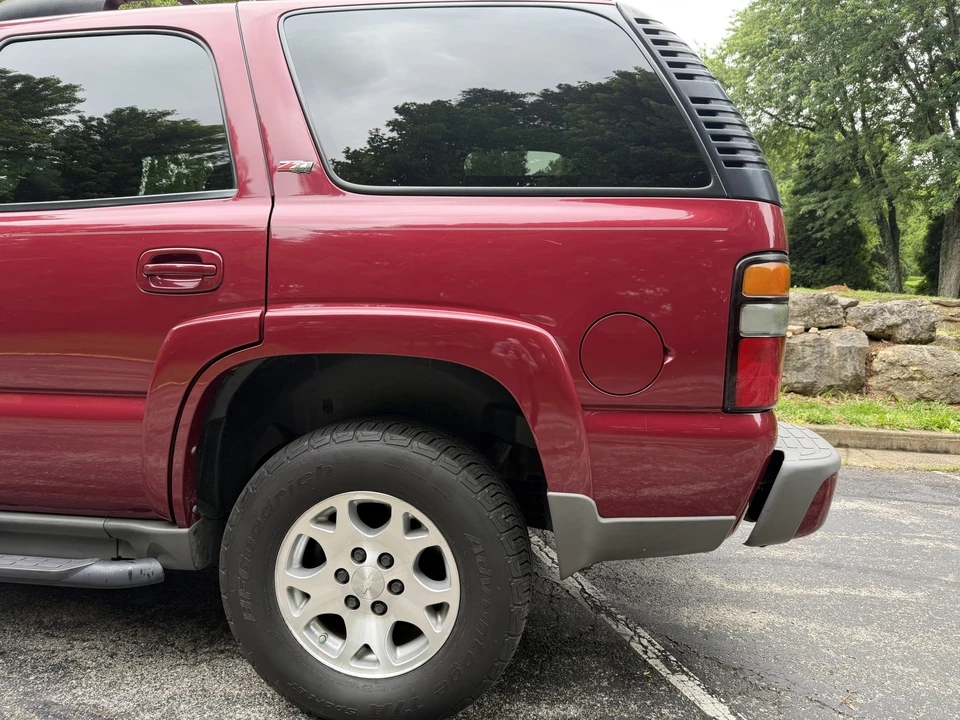 2005 Chevrolet Tahoe 2nd Gen - Image 27 of 31
