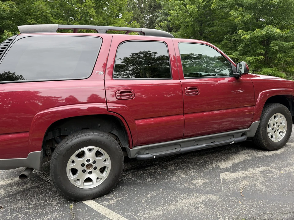 2005 Chevrolet Tahoe 2nd Gen - Image 12 of 31