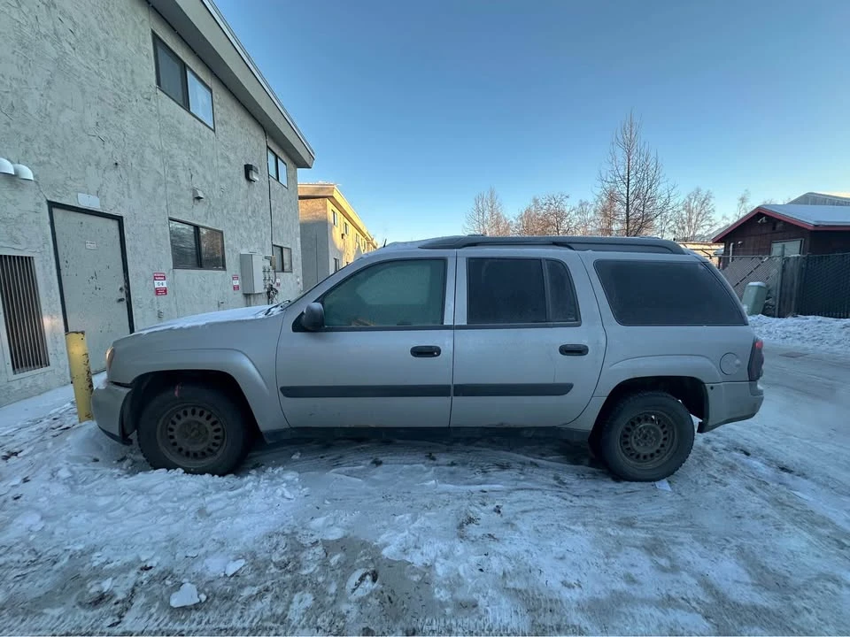 2005 Chevrolet Trailblazer - Image 5 of 10