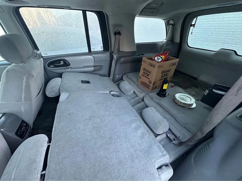 2005 Chevrolet Trailblazer - Image 9 of 10