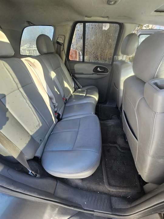 2005 Chevrolet Trailblazer - Image 13 of 17