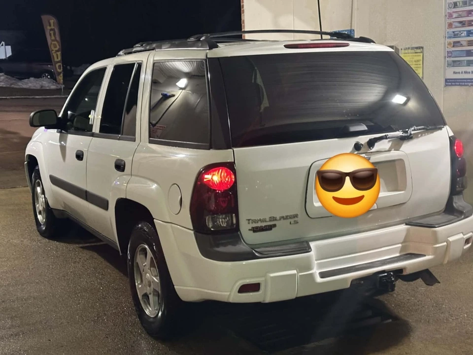 2005 Chevrolet Trailblazer - Image 9 of 9