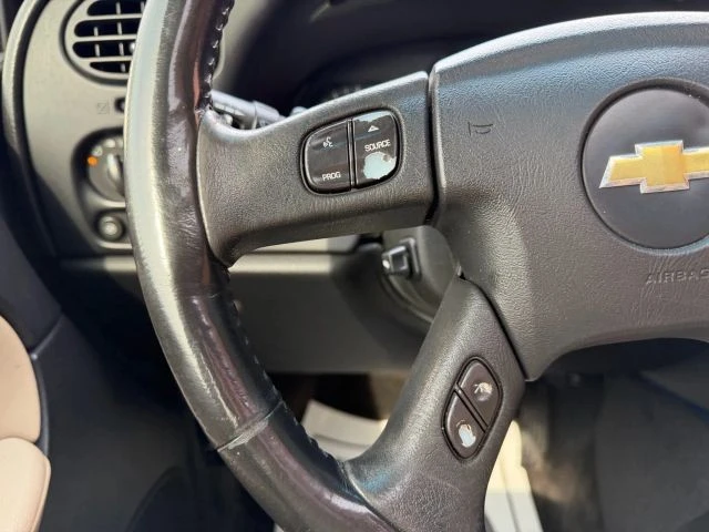 2005 Chevrolet Trailblazer - Image 20 of 21