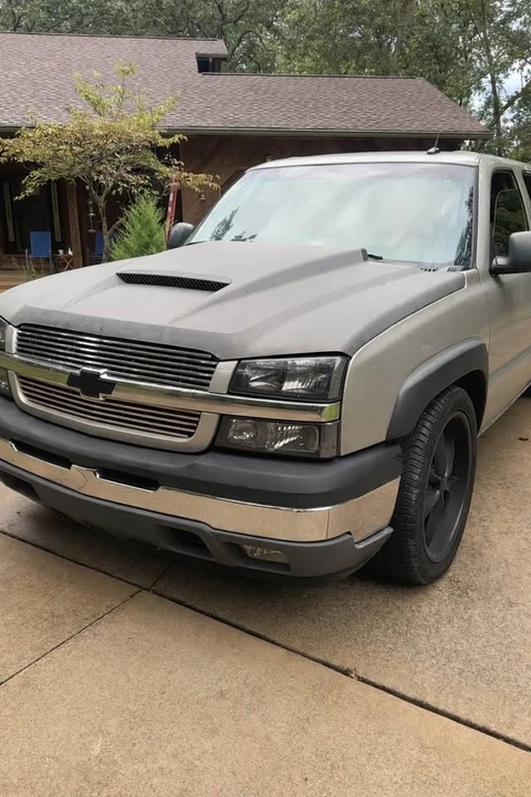 2005 Chevrolet Avalanche - Image 5 of 9