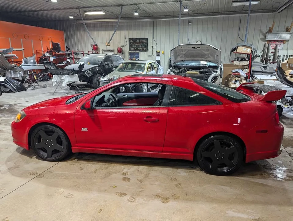 2005 Chevrolet Cobalt 1st Gen - Image 9 of 13