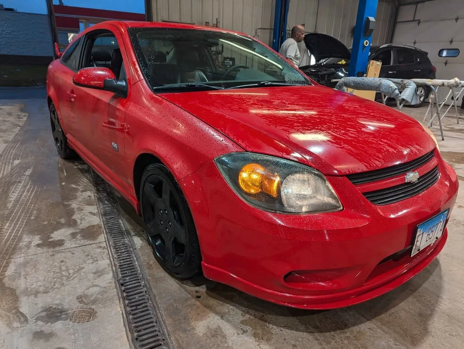 2005 Chevrolet Cobalt 1st Gen - Image 3 of 13