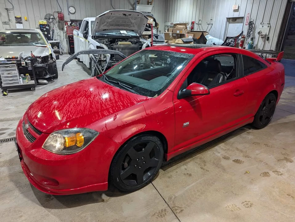 2005 Chevrolet Cobalt 1st Gen - Image 10 of 13