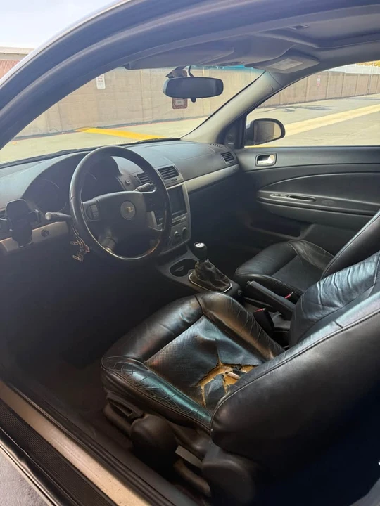 2005 Chevrolet Cobalt 1st Gen - Image 11 of 12