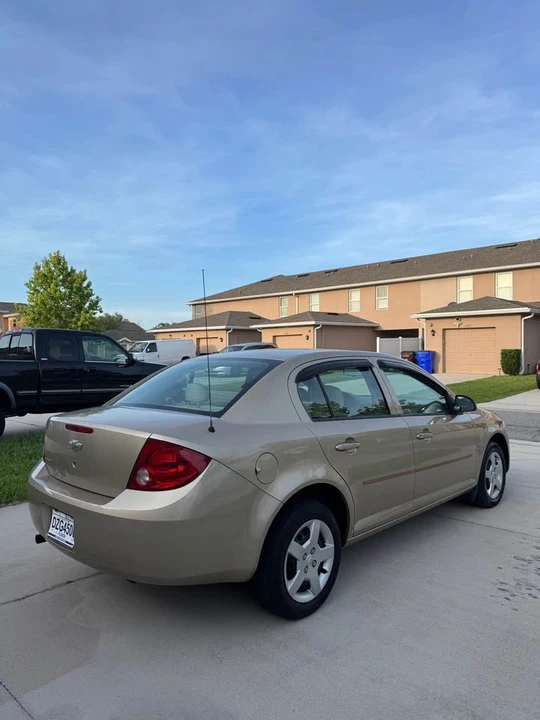 2005 Chevrolet Cobalt 1st Gen - Image 6 of 15