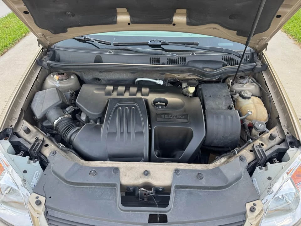 2005 Chevrolet Cobalt 1st Gen - Image 14 of 15