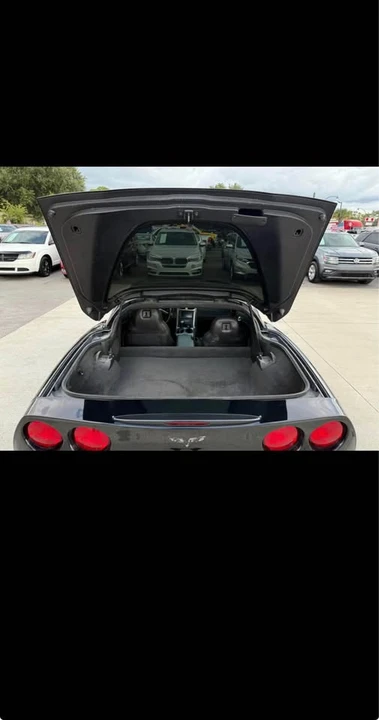 2005 Chevrolet Corvette C6 - Image 6 of 14