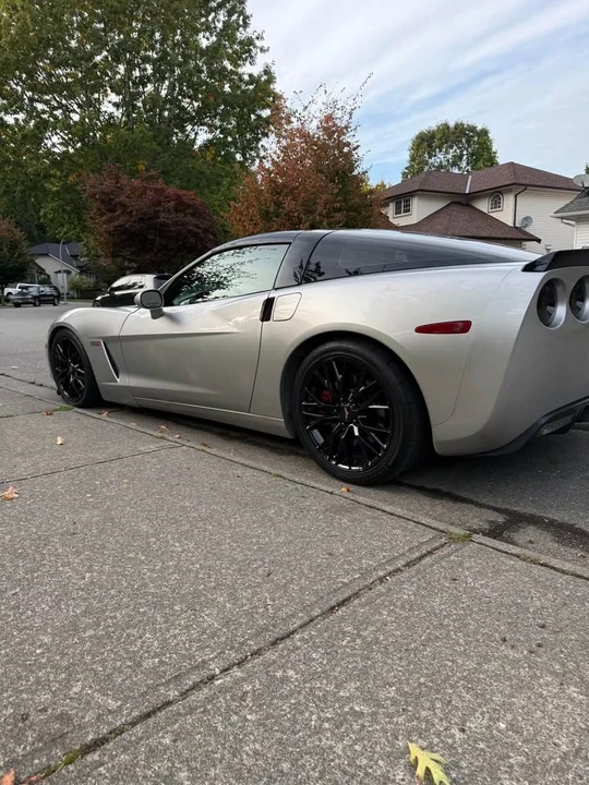 2005 Chevrolet Corvette C6 - Image 2 of 6