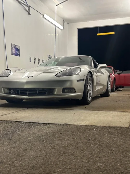 2005 Chevrolet Corvette C6 - Image 3 of 3