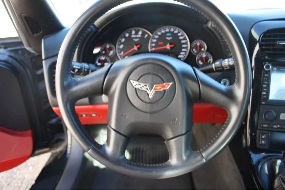 2005 Chevrolet Corvette C6 - Image 15 of 20