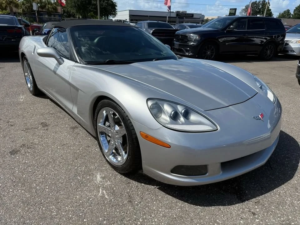 2005 Chevrolet Corvette C6 - Image 2 of 15