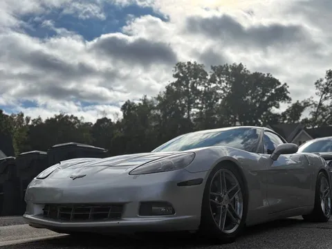 2005 Chevrolet Corvette C6 - Image 2 of 3