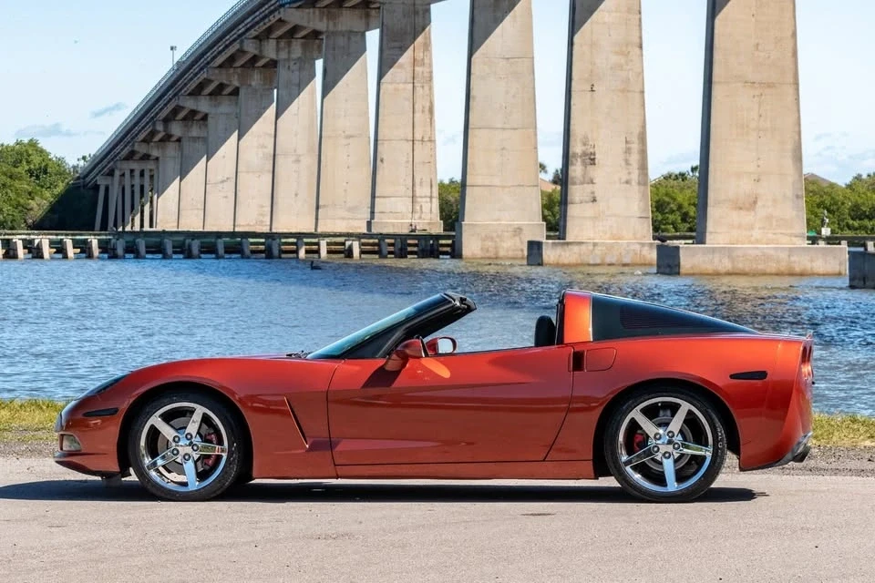 2005 Chevrolet Corvette C6 - Image 14 of 18