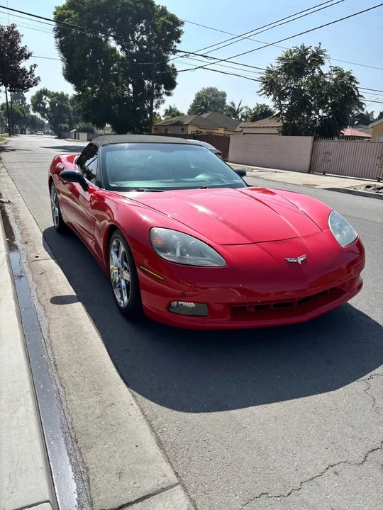 2005 Chevrolet Corvette C6 - Image 2 of 7