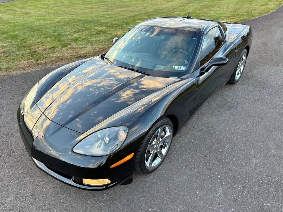 2005 Chevrolet Corvette C6 - Image 1 of 18
