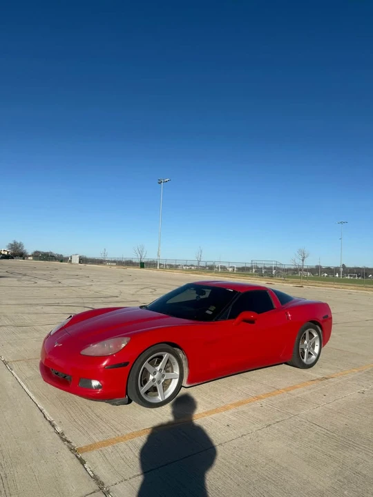 2005 Chevrolet Corvette C6 - Image 2 of 9