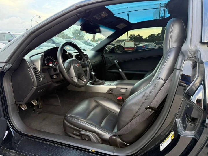 2005 Chevrolet Corvette C6 - Image 8 of 18