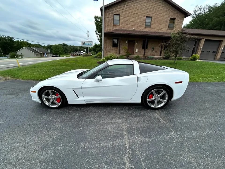 2005 Chevrolet Corvette C6 - Image 8 of 15