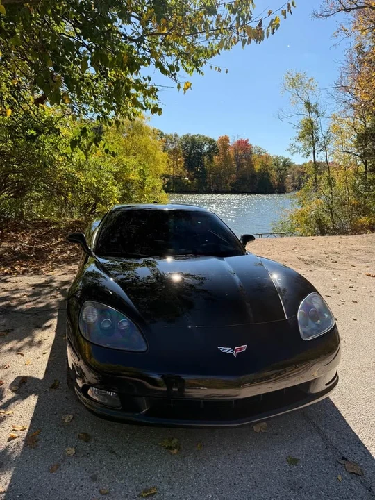 2005 Chevrolet Corvette C6 - Image 2 of 13
