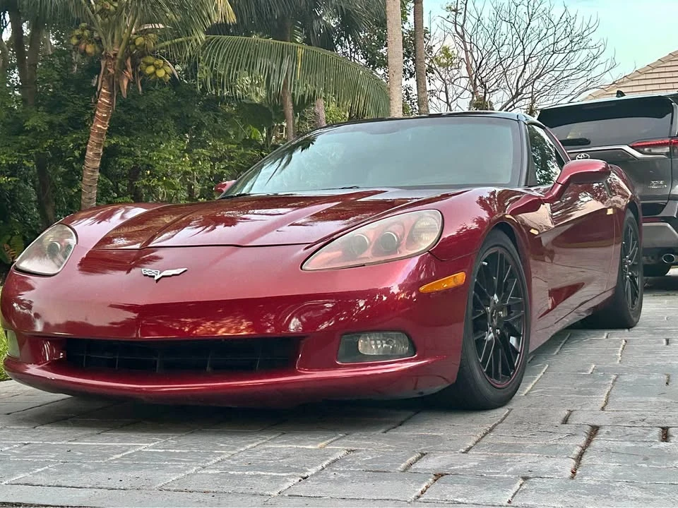 2005 Chevrolet Corvette C6 - Image 1 of 5