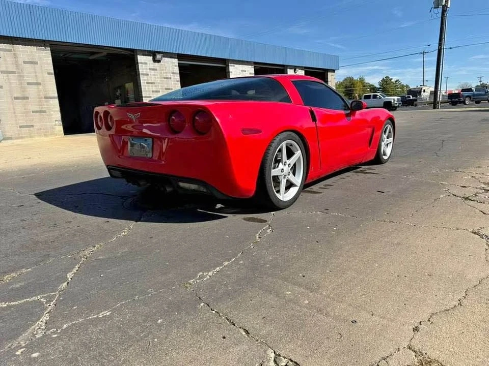 2005 Chevrolet Corvette C6 - Image 1 of 6