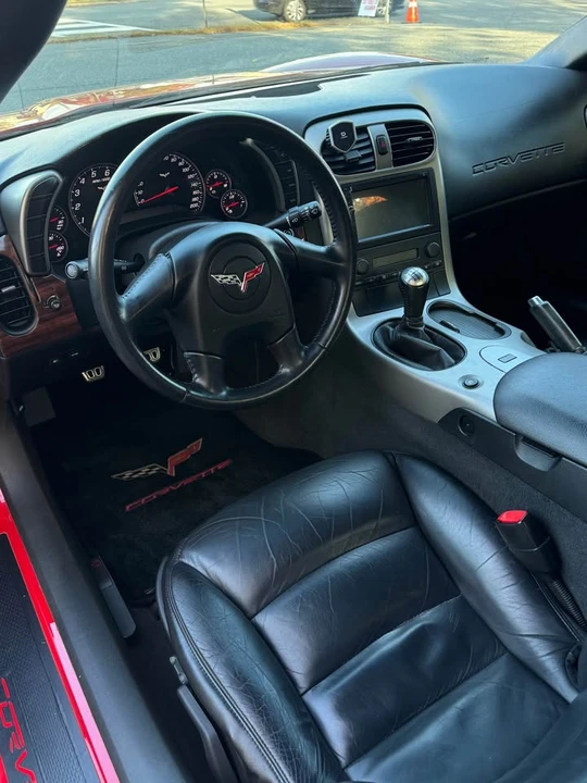 2005 Chevrolet Corvette C6 - Image 10 of 19
