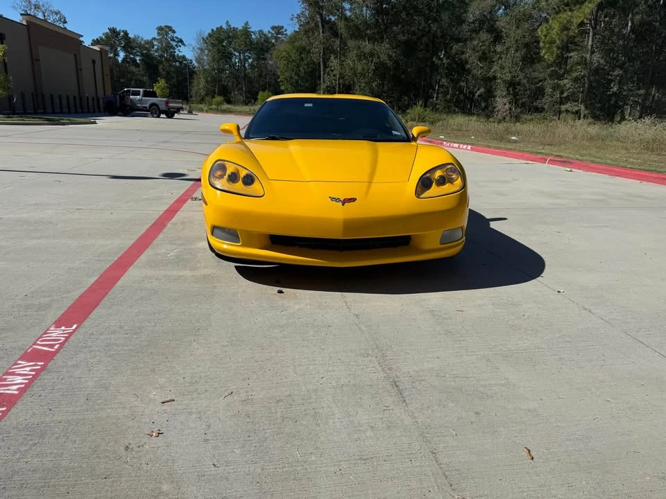 2005 Chevrolet Corvette C6 - Image 2 of 14