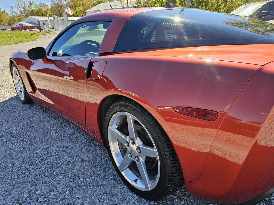 2005 Chevrolet Corvette C6 - Image 8 of 19