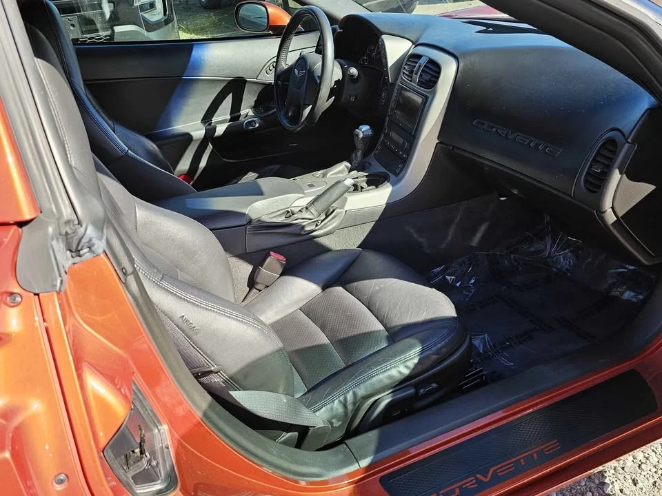 2005 Chevrolet Corvette C6 - Image 11 of 19