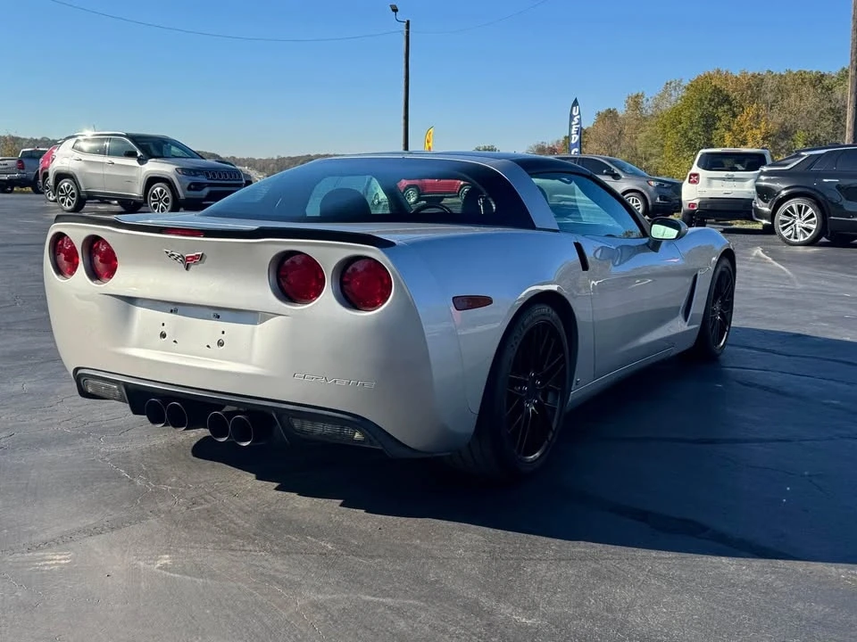 2005 Chevrolet Corvette C6 - Image 5 of 16