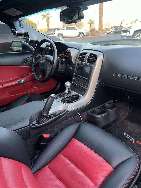 2005 Chevrolet Corvette C6 - Image 16 of 17