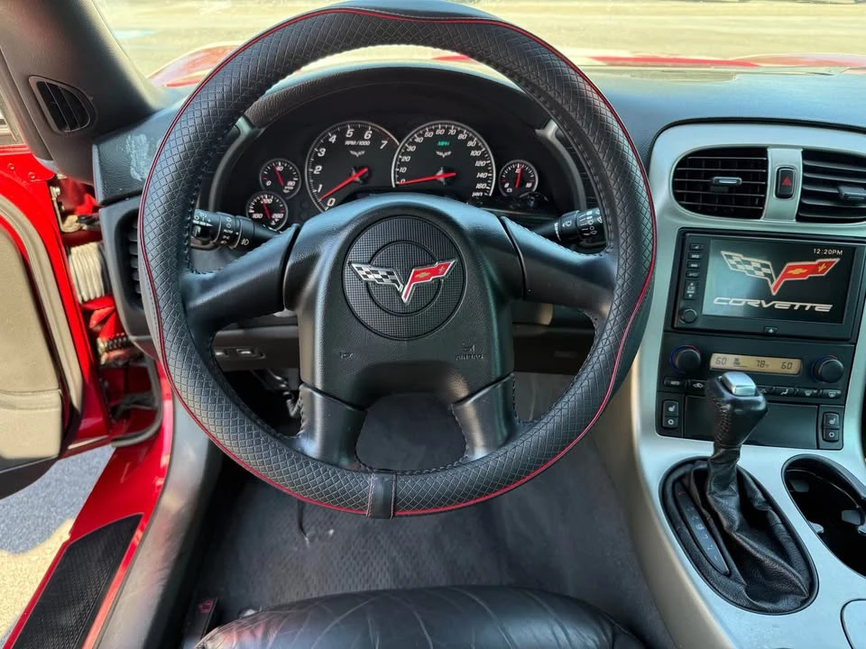 2005 Chevrolet Corvette C6 - Image 15 of 19