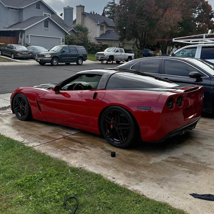 2005 Chevrolet Corvette C6 - Image 1 of 9