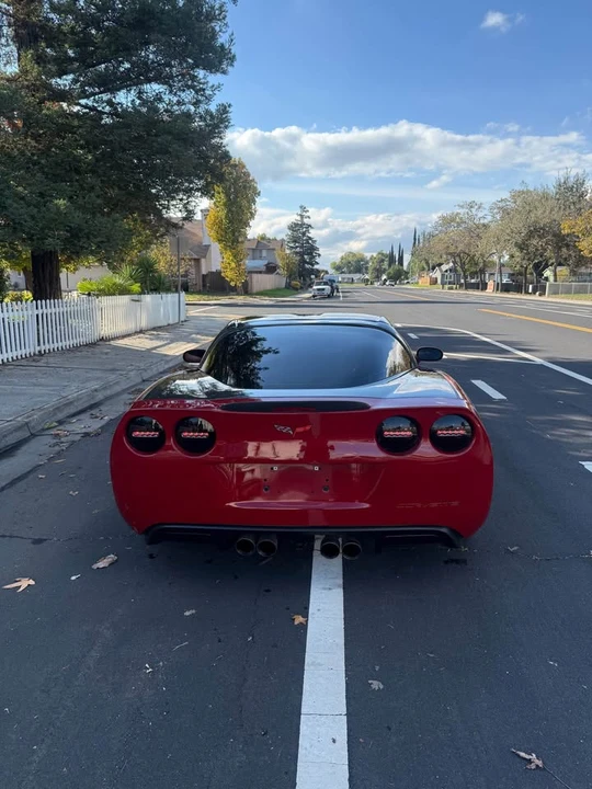 2005 Chevrolet Corvette C6 - Image 3 of 9