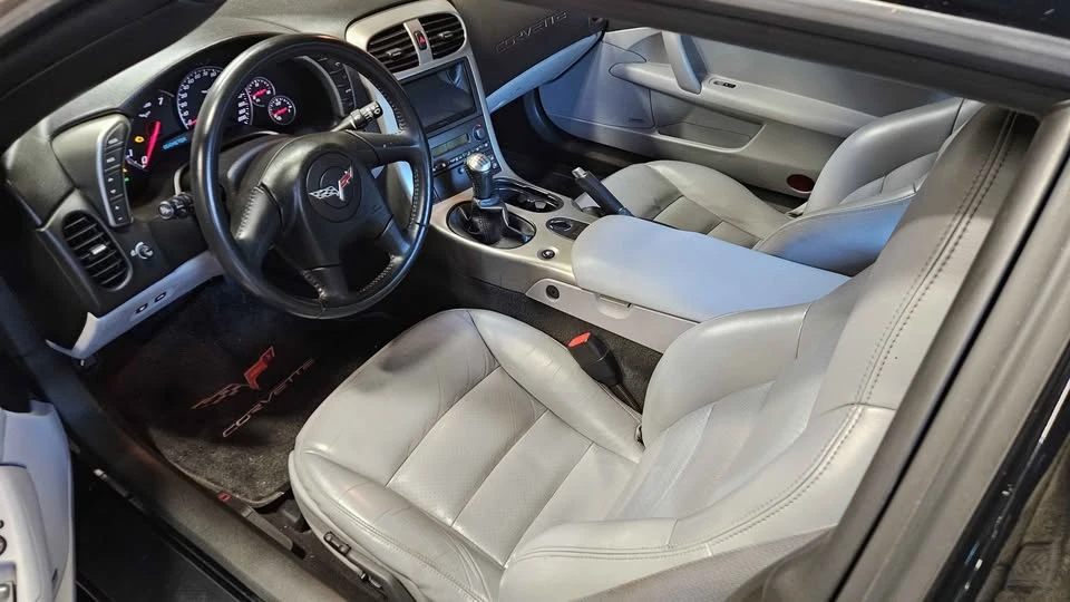 2005 Chevrolet Corvette C6 - Image 5 of 10